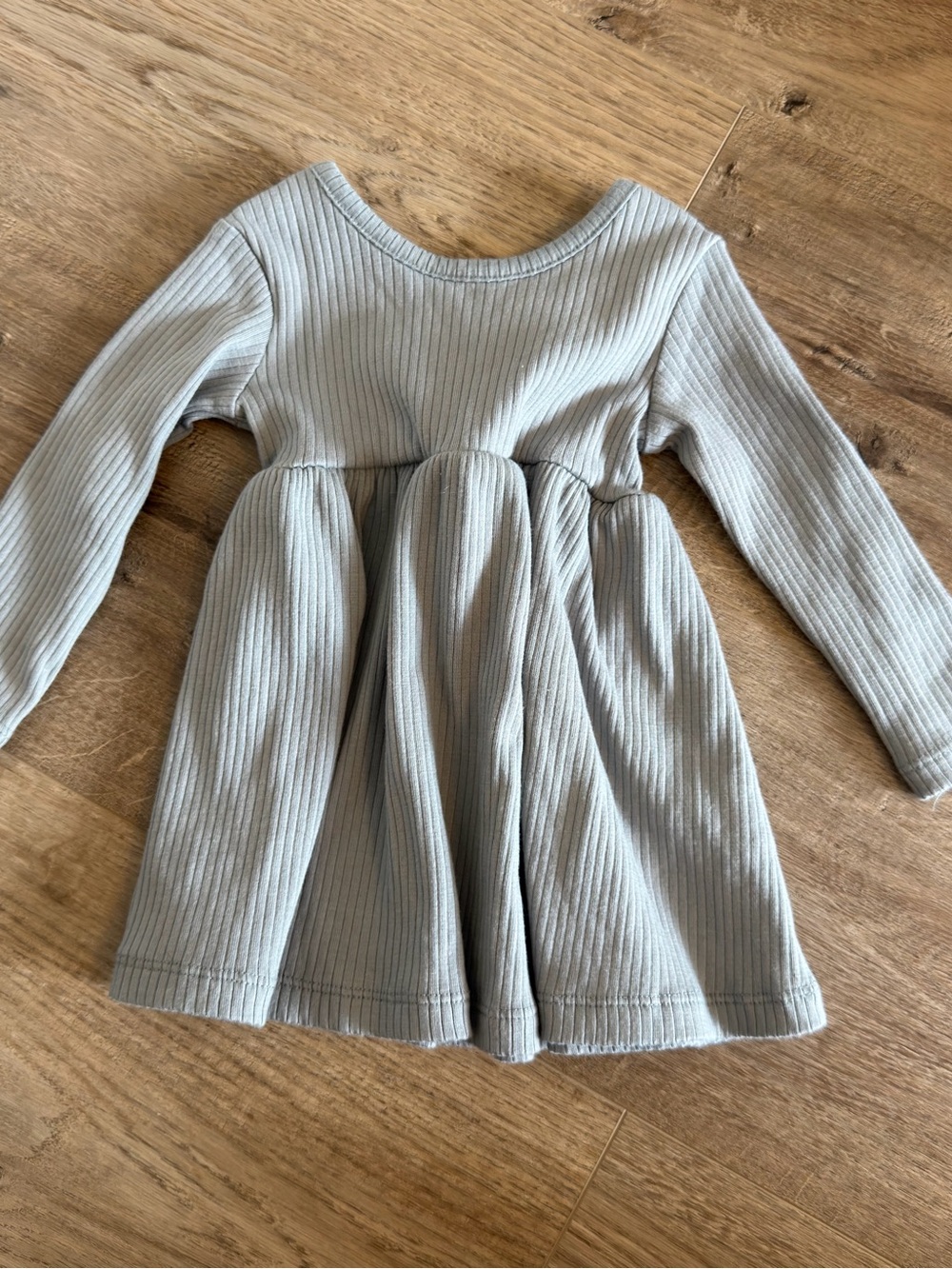 Quincy Mae Light Gray Green Ribbed Long Sleeve Twirl Dress Size 3/6 Months